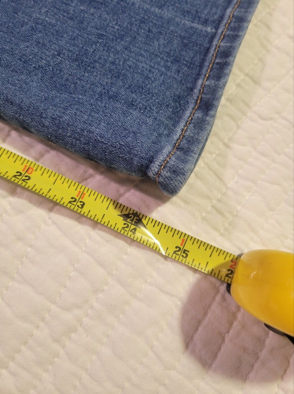 Madewell Cali Demi Boot Jeans in Medium Blue Wash - Picture 7 of 8